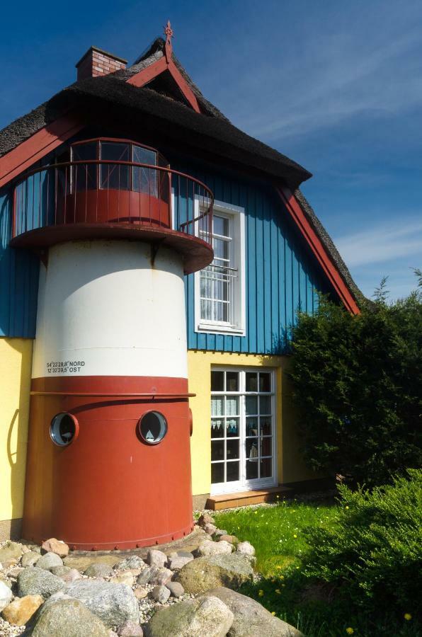 "Leuchtturmhaus" By Ferienhaus Strandgut Борн Экстерьер фото
